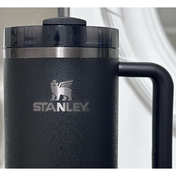 Stanley Quencher H2.0 FlowState 40oz Tumbler, BLACK MOON - Picture 6 of 6